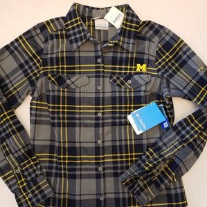 Columbia NCAA Ed. Michigan Flannel Button Shirt